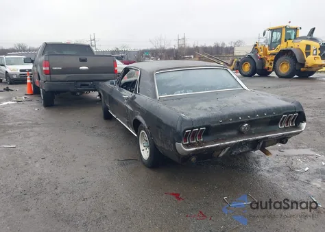 1967 Ford Mustang z USA, uszkodzony, nr VIN 7F01T194967